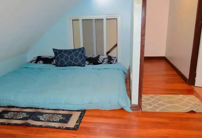 Apartment The Loft Nook - 2 Bedrooms Only