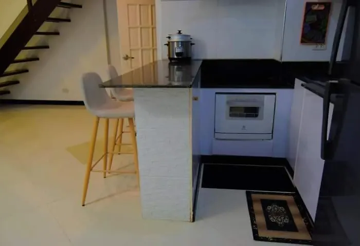 The Loft Nook - 2 Bedrooms Only Apartment
